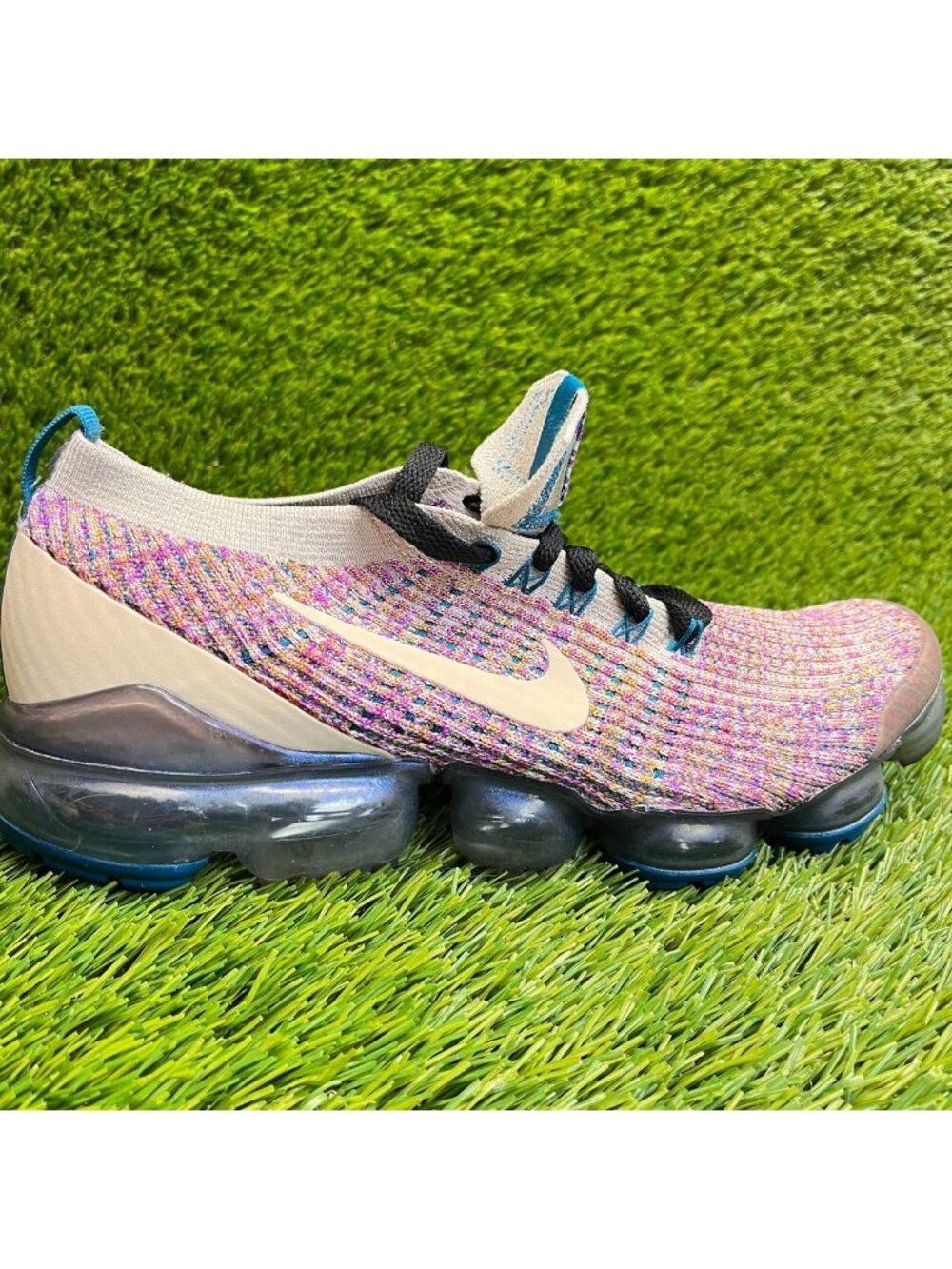Nike Air VaporMax Flyknit 3 Womens Size 10 Purple Blue Running Shoes Sneakers